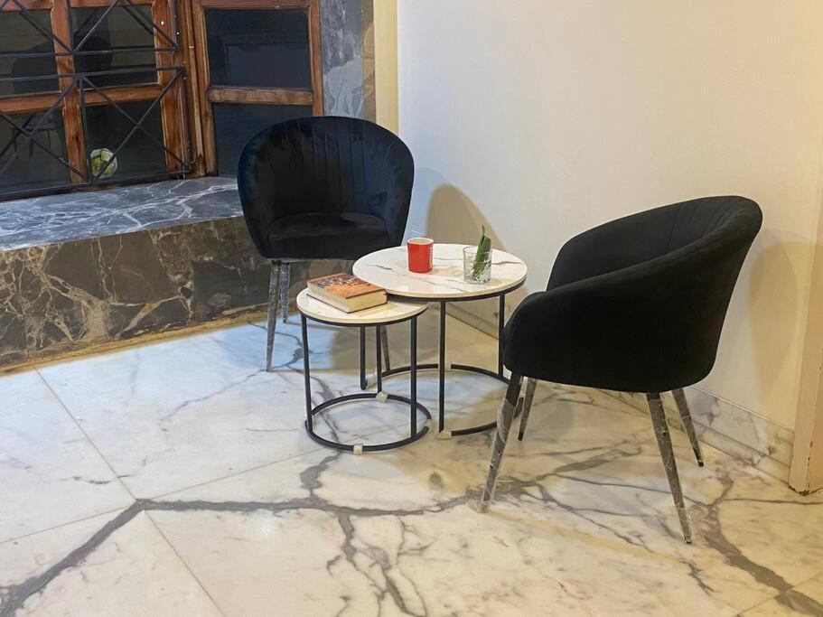 Bandra'S Prime Luxurious 2 Bhk Διαμέρισμα Βομβάη Εξωτερικό φωτογραφία